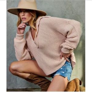 Free People Marlie Light Dusty Pink Slouchy Oversized Knit Sweater Size XS